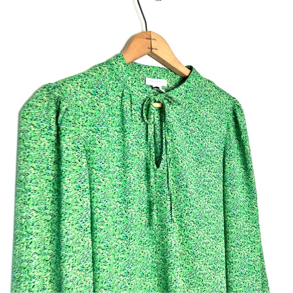 Carolina Belle | Green Polyester Blouse Size Small - Picture 2 of 9